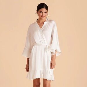 KENNY RUFFLE SATIN WHITE ROBE